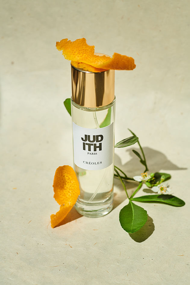 Judith Paris Créoles Eau de Toilette bottle with orange peel