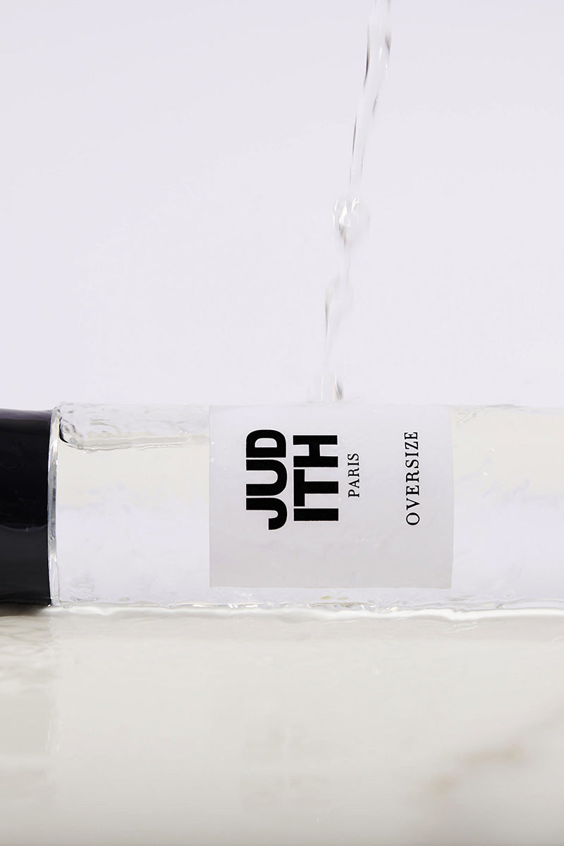 Judith Paris Oversize Eau de Toilette close-up image